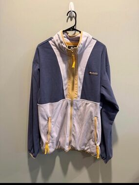Women’s Columbia Fleece Jacket